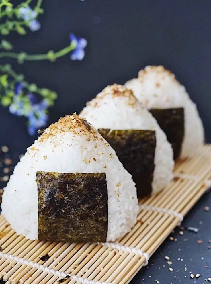 Tuna Mayo Onigiri 